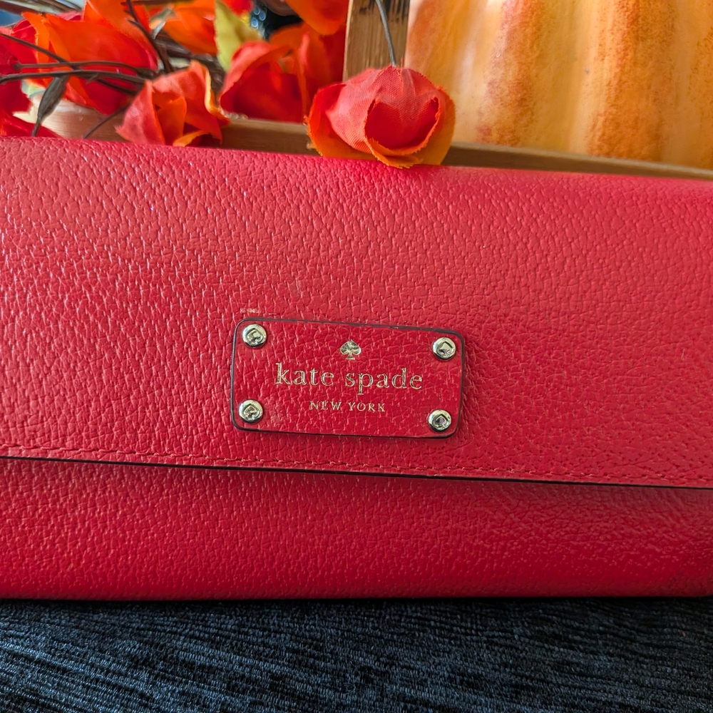 Kate Spade Scarlet Red Wristlet